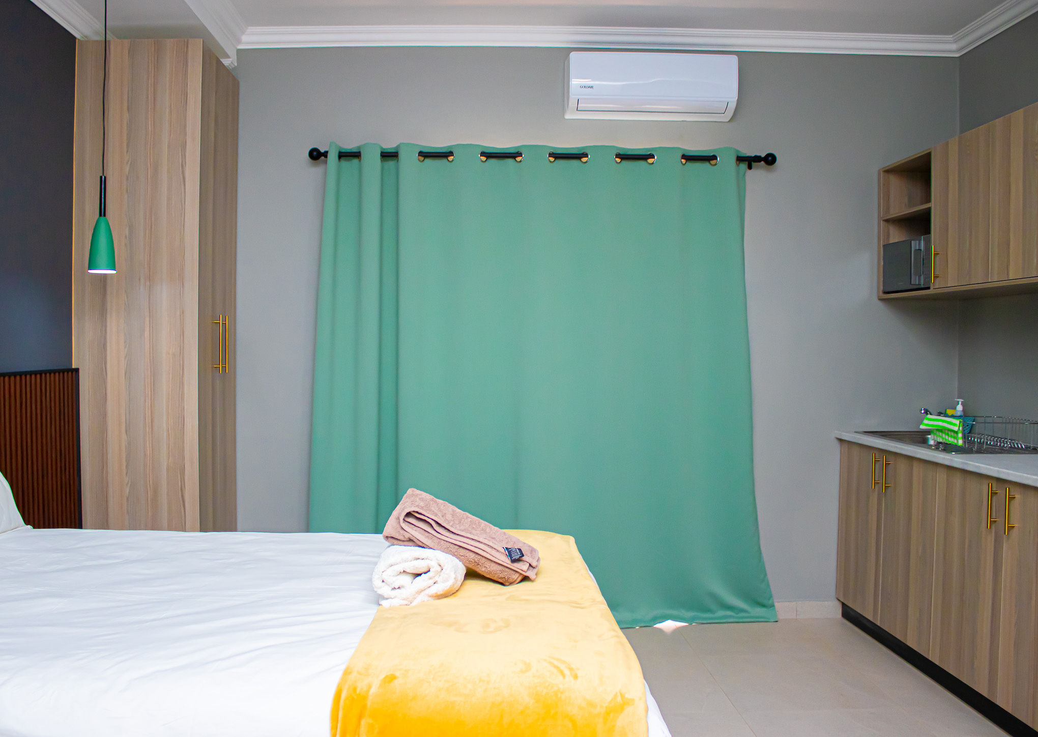 Room 8 Image